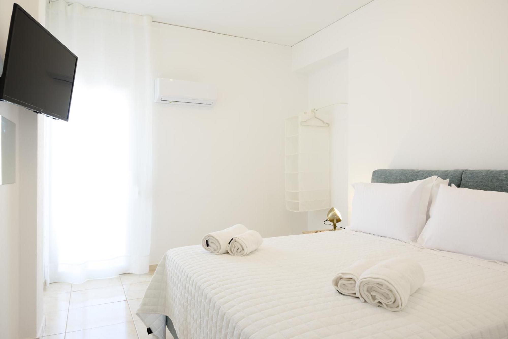 Summer Retreat 3rd Floor Apartment Agios Nikolaos (Crete)