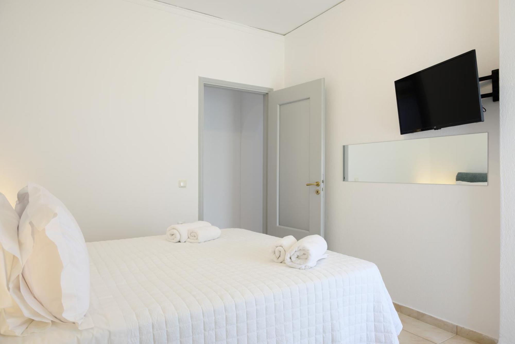 Summer Retreat 3rd Floor Apartment *