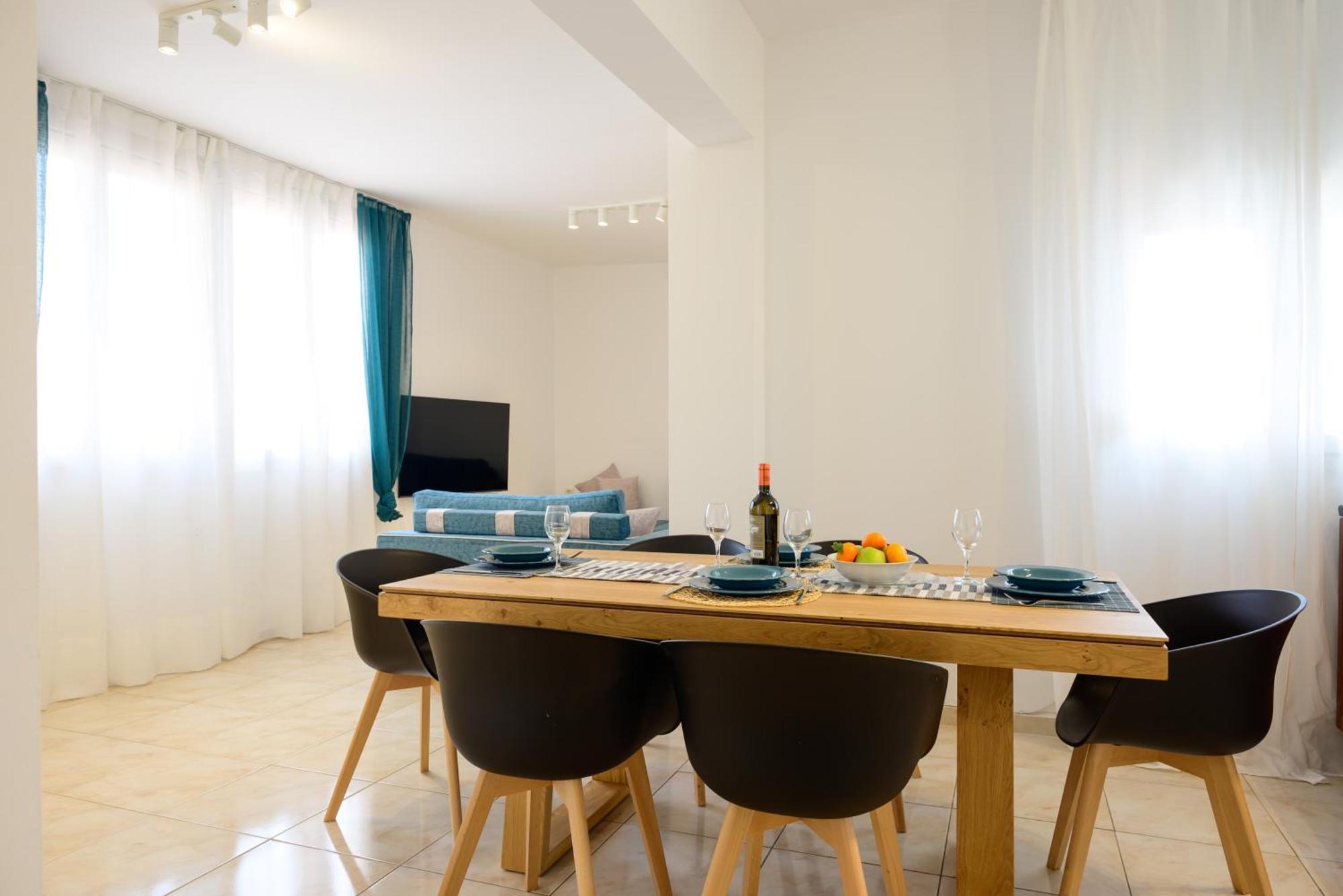 Summer Retreat 3rd Floor Agios Nikolaos (Crete)