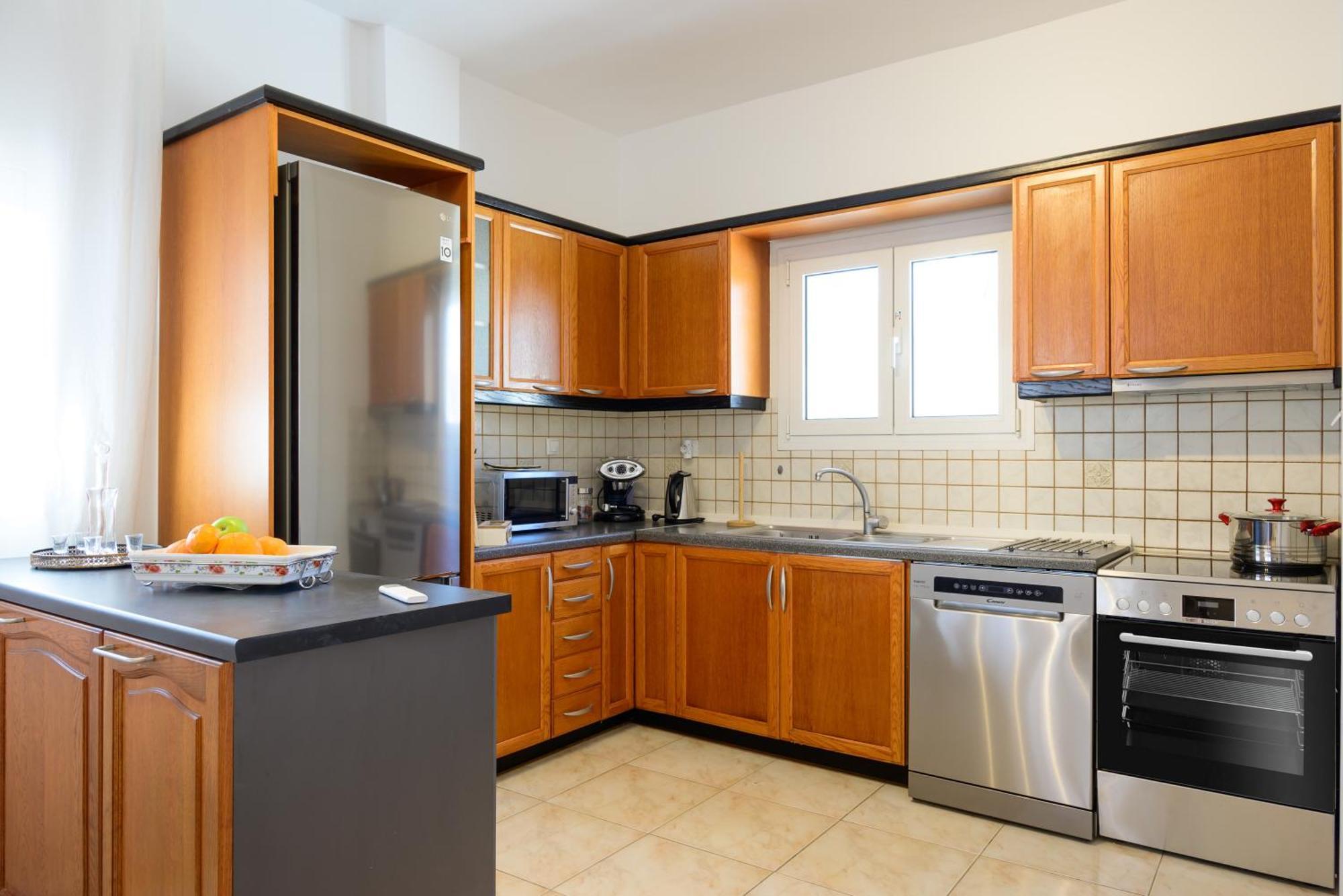 Summer Retreat 3rd Floor Apartment Agios Nikolaos (Crete)